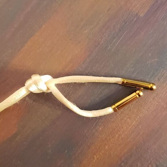 NWOT Avon Vintage 1977 Tender Blossoms Floral Ceramic Pendant Necklace - Picture 4 of 4